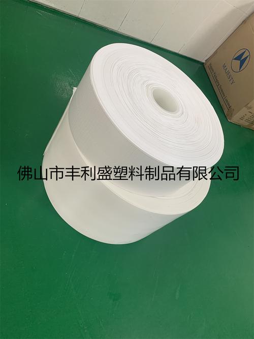 PE透氣卷材 特性、優勢與多樣化規格的塑料制品解析